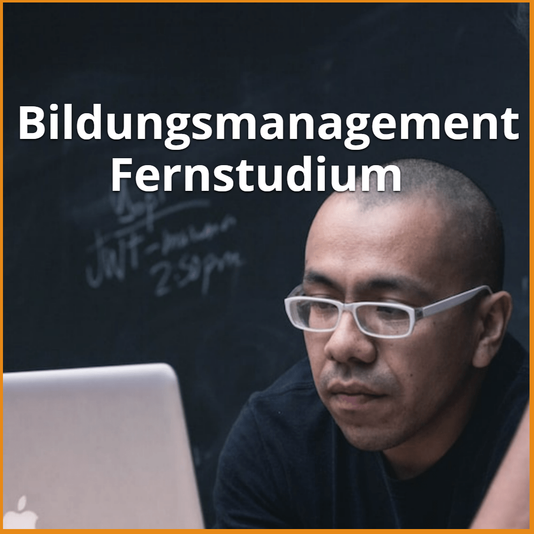 Fernstudium Bildungsmanagement: Studiengänge 2024 & Ratgeber